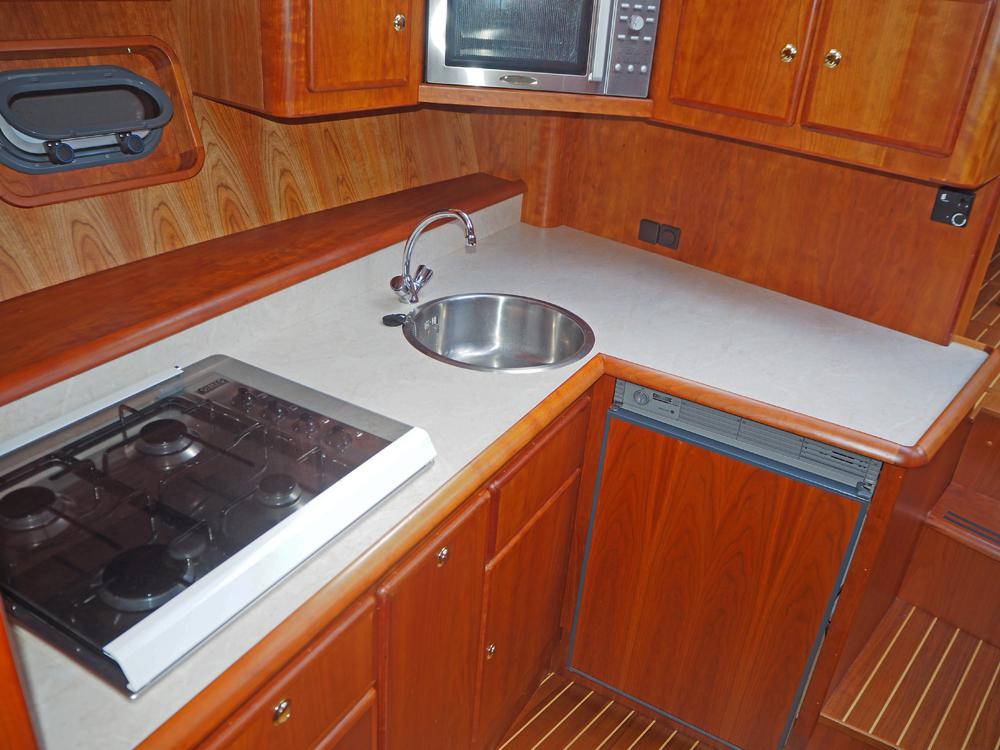 Cabin en avant, H&eacute;bergements